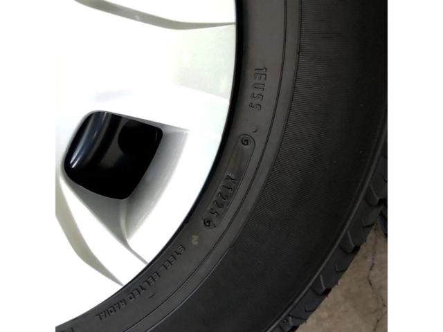 TOYOTA200系ハイエース純正ホイール+DUNLOP SP175 + トヨタ純正 200系ハイエース純正ホイール