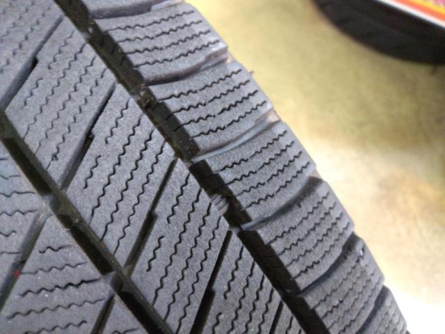 HOT STUFF(ホットスタッフ)Exceeder(エクシーダー) アルミホイール + BRIDGESTONE BLIZZAK VRX3