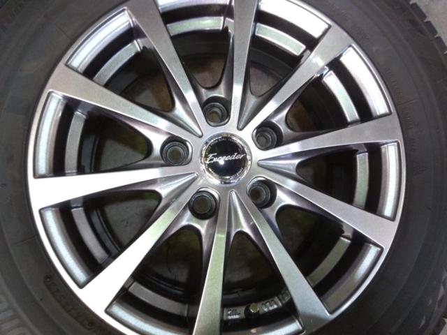 HOT STUFF(ホットスタッフ)Exceeder(エクシーダー) アルミホイール + BRIDGESTONE BLIZZAK VRX3