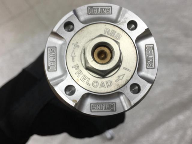 【Ninja H2】OHLINS(オーリンズ) 倒立フロントフォーク/FGRT221【足廻りの最高峰!!】