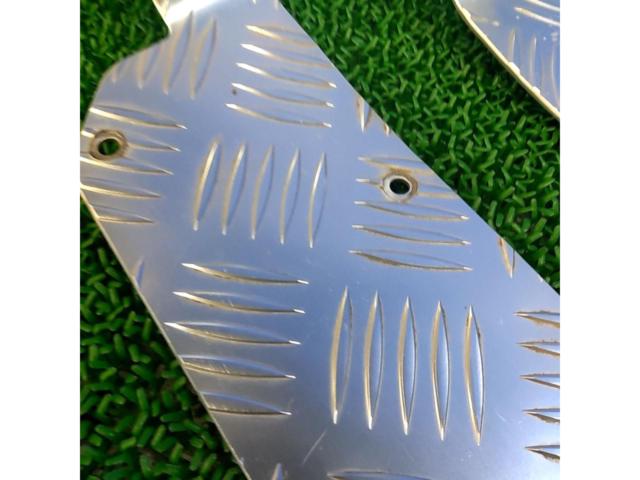 【PCX125/PCX150/ハイブリット】KITACO(キタコ) ステップボード/538-1447060【アルミでフットベースをドレスアップ】