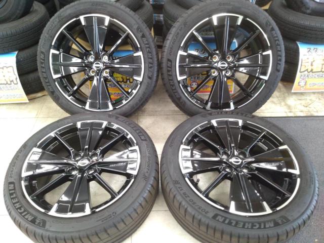 NISSAN ノートオーラニスモ 純正ホイール + MICHELIN PILOT SPORT4 