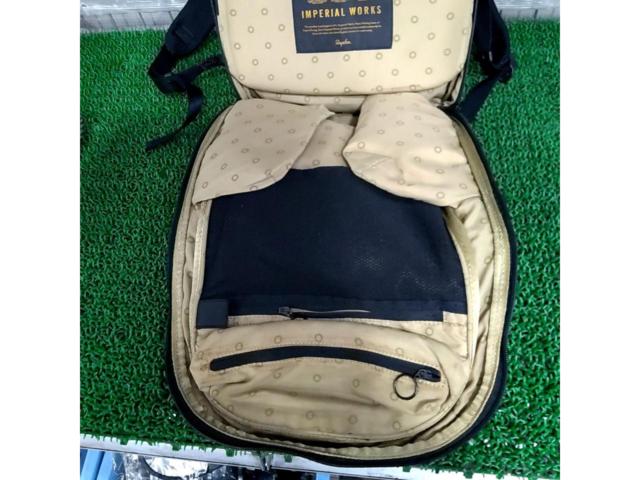 Rapha 自転車用リュック