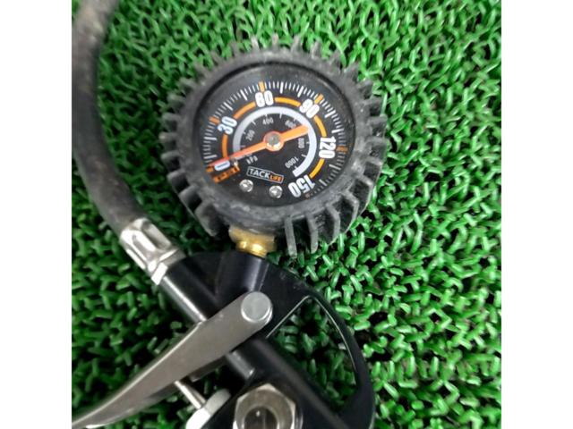 TACKLIFE タイヤエアゲージ
