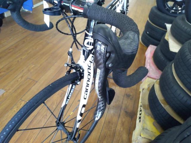 CANNONDALE(キャノンデール) SUPER Six EVO 2×11S 外装22段変速 カーボンロードバイク ホワイト