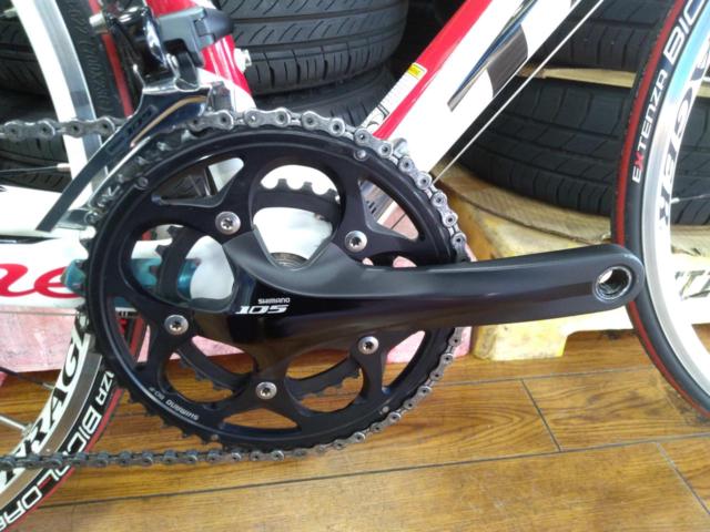 TREK(トレック) Madone 4.7 2×10C 外装20段変速 ロードバイク 2011年モデル