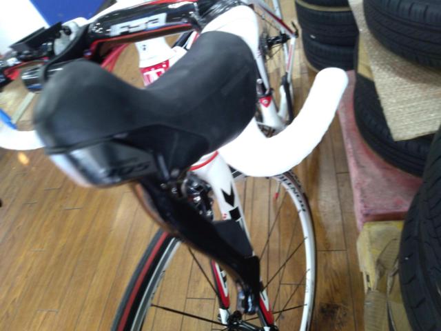 TREK(トレック) Madone 4.7 2×10C 外装20段変速 ロードバイク 2011年モデル