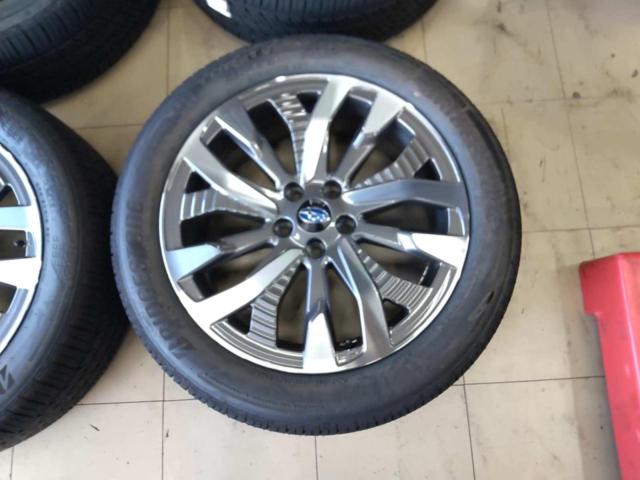 スバル純正 フォレスター/SL系 Premium S:HEV 純正アルミ+BRIDGESTONE TURANZA EL450 235/50R19 2026年製造