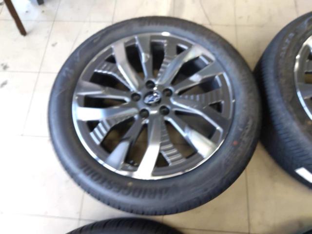 スバル純正 フォレスター/SL系 Premium S:HEV 純正アルミ+BRIDGESTONE TURANZA EL450 235/50R19 2026年製造