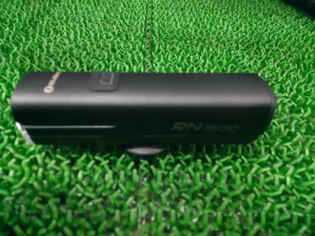 OLIGHT RN 1500 充電式フロントライト