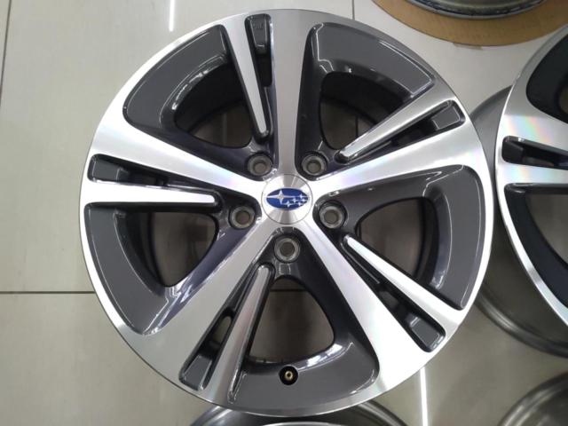 SUBARU VM系レヴォーグ 純正ホイール
