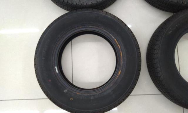 YOKOHAMASUPER VAN 356 145/80R12 80/78N LT