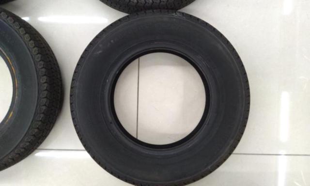 YOKOHAMASUPER VAN 356 145/80R12 80/78N LT
