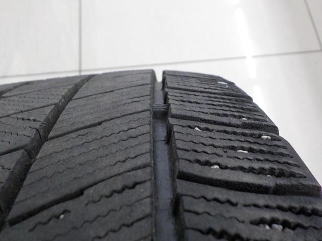 BRIDGESTONE BLIZZAK VRX3
