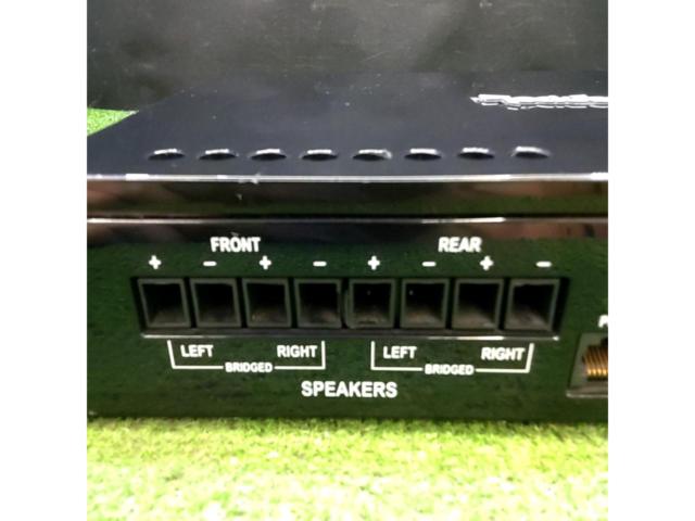 Rockford T600-4 4chパワーアンプ