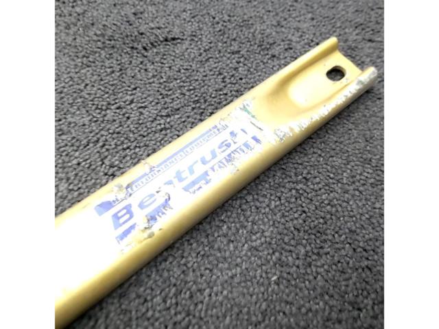 REAL Beatrush フロア補強バー