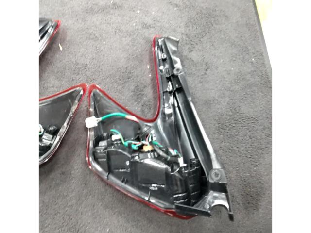 日産 ジューク/F15 前期 純正テールレンズ 左右セット