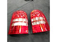 トヨタ ウィッシュ/ZNE10G 前期 純正テールランプ 左右セット