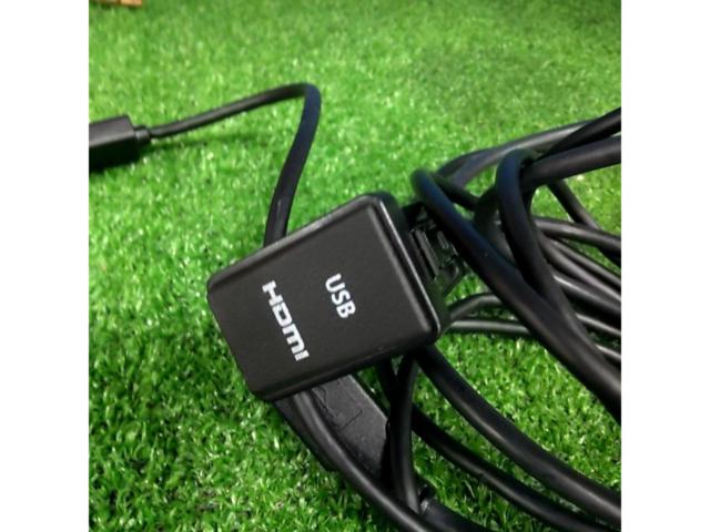 トヨタ車用ビルトインUSB/HDMI接続ユニット