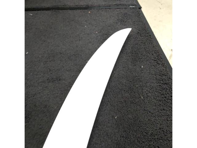 Toyota
220 series crown
Genuine trunk spoiler