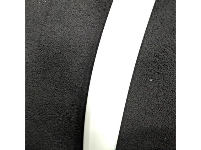 Toyota
220 series crown
Genuine trunk spoiler