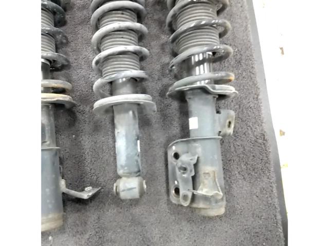 【トヨタ 86・BRZ/ZN6・ZC6 前期】 純正サスキット + RS-R ダウンサス
