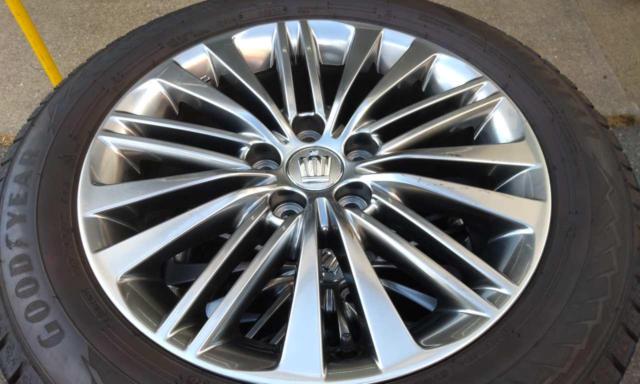 トヨタ 210系 クラウン ロイヤル 純正ホイール+GOODYEAR ICENAVI 8