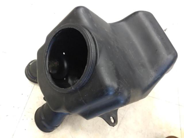 KAWASAKI エアクリーナーボックス【KZ750B ツイン 2気筒モデル】