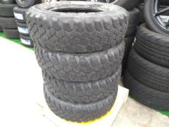 MAXXIS BUCKSHOT MUDDER 195R14C 106/104R 8PR 4本セット