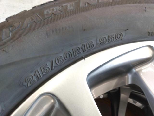 BRIDGESTONE BALMINUM TR10+BRIDGESTONE ICE PARTNER2 215/60R16