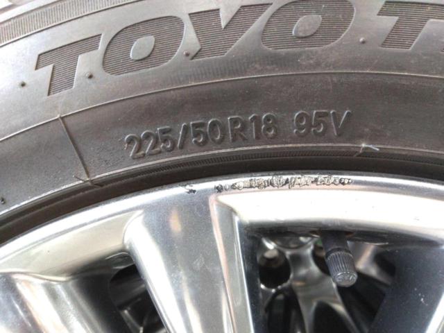 トヨタ 60系ハリアー プレミアムパッケージ純正ホイール +TOYO TRANPATH mp7