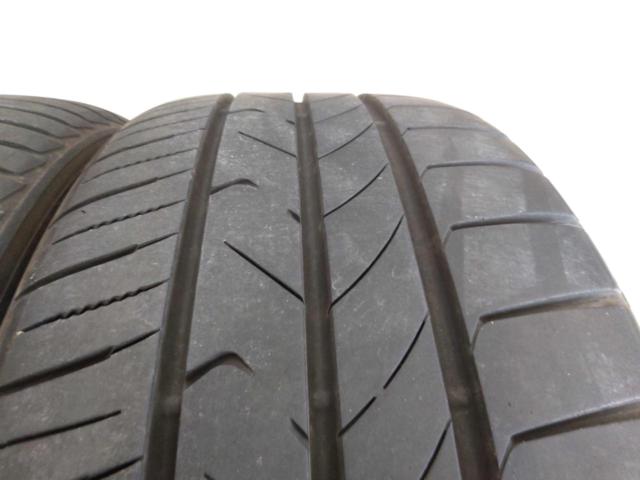 トヨタ 60系ハリアー プレミアムパッケージ純正ホイール +TOYO TRANPATH mp7