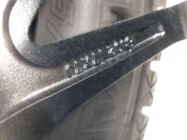 weds VELVA SPORT + GOODYEAR ICE NAVI SUV