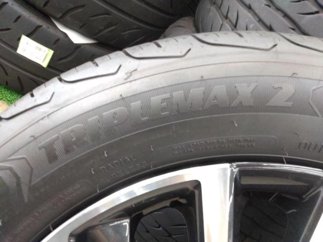 日産純正 セレナC27後期純正ホイール + GOODYEAR TRIPLEMAX2