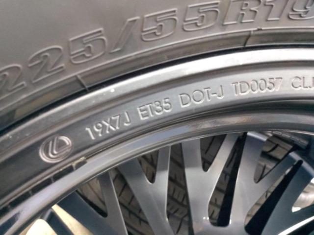 LEXUS LM500h エグゼクティブラウンジ純正ホイール + DUNLOP SP SPORT MAXX 060