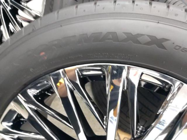 LEXUS LM500h エグゼクティブラウンジ純正ホイール + DUNLOP SP SPORT MAXX 060