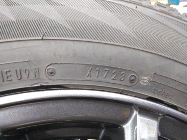 weds VELVA CHARGE+DUNLOP WINTERMAXX WM02