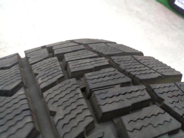 weds VELVA CHARGE+DUNLOP WINTERMAXX WM02