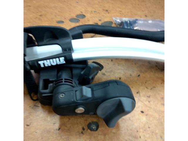 THULE ProRide 591 サイクルキャリア