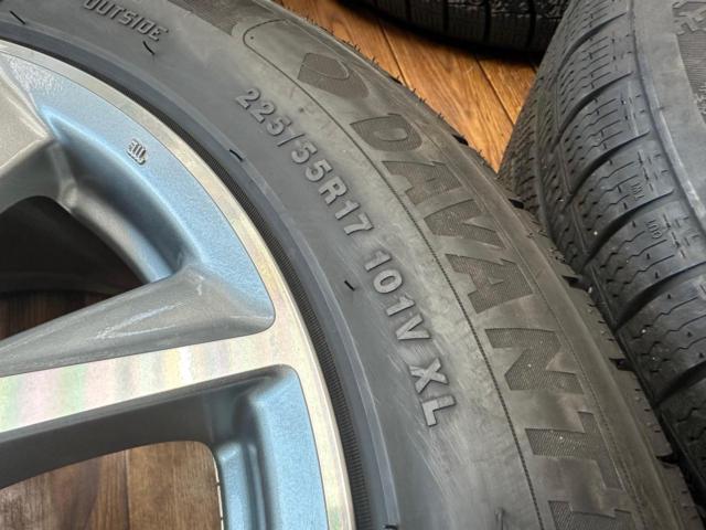 【格安セット♪】NISSAN V37スカイライン 前期純正ホイール+DAVANTI WINTOURA+
