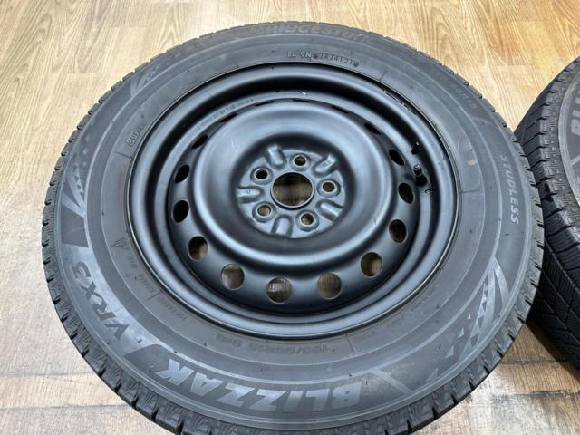 トヨタ純正 カローラツーリング純正スチールホイール+BRIDGESTONE BLIZZAK VRX3