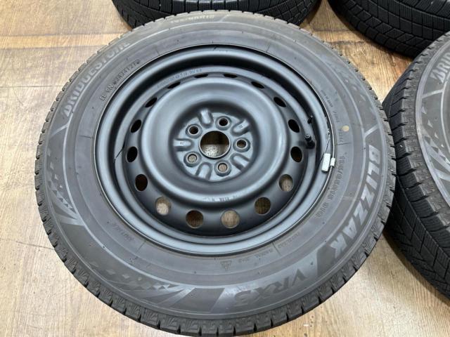 トヨタ純正 カローラツーリング純正スチールホイール+BRIDGESTONE BLIZZAK VRX3