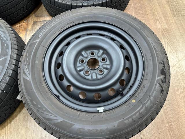 トヨタ純正 カローラツーリング純正スチールホイール+BRIDGESTONE BLIZZAK VRX3
