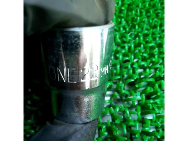 TONE 6角ソケット 22mm 差込径1/2