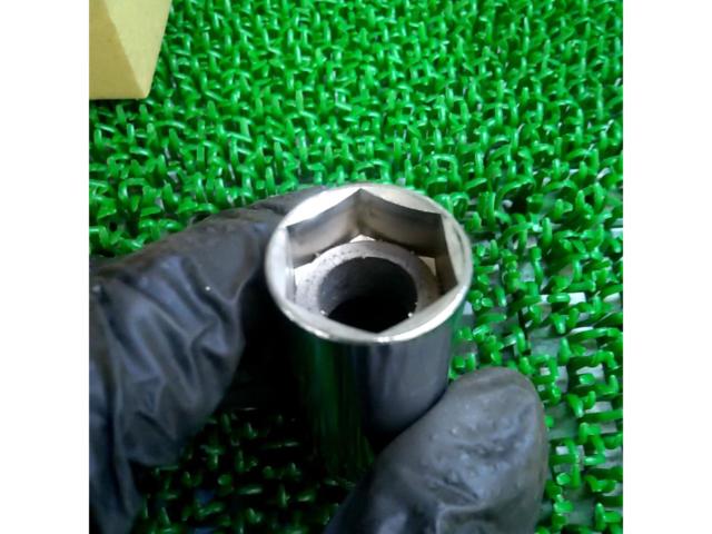 TONE 6角ソケット 20.6mm 差込径3/8