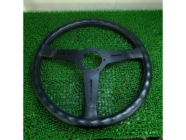 NARDI CLASSIC LEATHER 365(ナルディ クラシック レザー 36.5Φ)