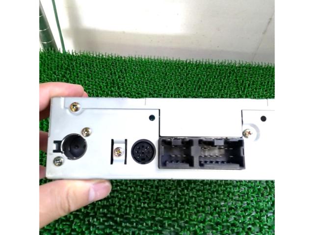 ワケアリ 日産純正 1DIN カセットデッキオーディオ(品番:CSK-9711K / クラリオン製)
