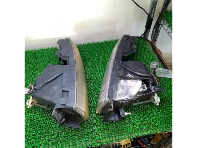 ワケアリ 日産 C35 ローレル 純正フロントフォグランプ 左右セット(ICHIKOH 114-66257)