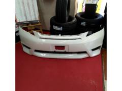 トヨタ 20系ヴェルファイア 前期純正フロントバンパー+フォグランプ左右セット(カラー:パールホワイト 070)
