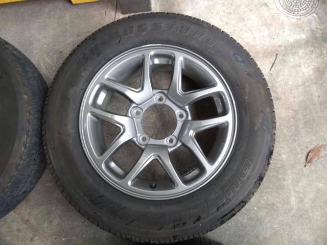 スズキ ジムニー JB64 純正アルミホイール+BRIDGESTONE DUELER H/T684 II 175/80R16 91S